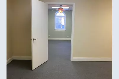 [Address not provided], Evanston, IL 60201 - Photo 11