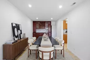 301 Lake Hinsdale Dr, Willowbrook, IL 60527 - Photo 5