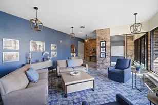 301 Lake Hinsdale Dr, Willowbrook, IL 60527 - Photo 3