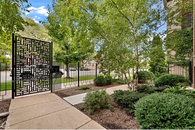 4417 S Indiana Avenue, Chicago, IL 60653 - Photo 3