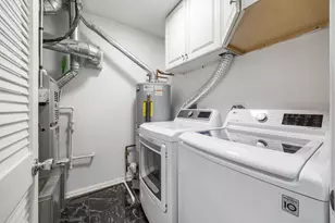 901 Yosemite Trail, Roselle, IL 60172 - Photo 15