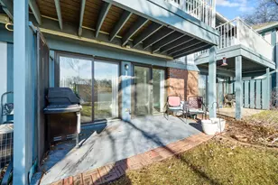 901 Yosemite Trail, Roselle, IL 60172 - Photo 19