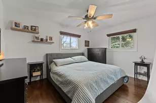 572 Maple Ave, Lisle, IL 60532 - Photo 9