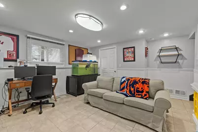 572 Maple Avenue, Lisle, IL 60532 - Photo 15