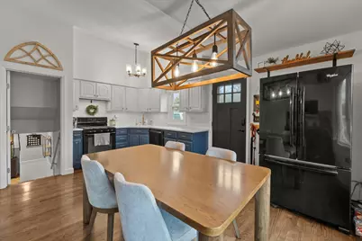 572 Maple Avenue, Lisle, IL 60532 - Photo 13