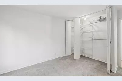 211 E Ohio Street #1022, Chicago, IL 60611 - Photo 11