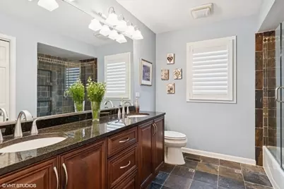 8S241 Dunham Drive, Naperville, IL 60540 - Photo 17