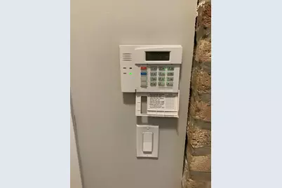 6125 N Clark Street #104, Chicago, IL 60660 - Photo 23