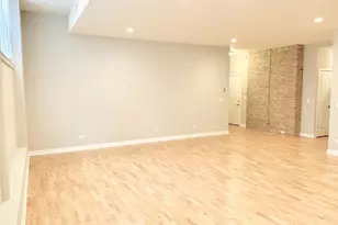 6125 N Clark St, Chicago, IL 60660 - Photo 5