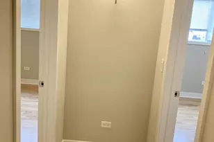 6125 N Clark St, Chicago, IL 60660 - Photo 15