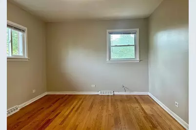 529 E 166th Place, South Holland, IL 60473 - Photo 7