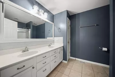 1458 Deer Pointe Drive, South Elgin, IL 60177 - Photo 15