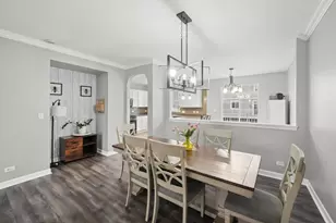 1458 Deer Pointe Dr, South Elgin, IL 60177 - Photo 11