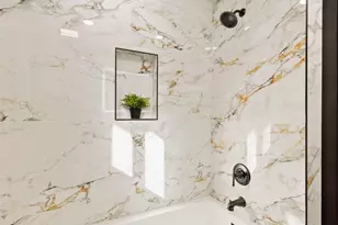 5625 W Leland Ave, Chicago, IL 60630 - Photo 13