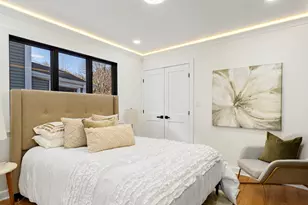 5625 W Leland Ave, Chicago, IL 60630 - Photo 9