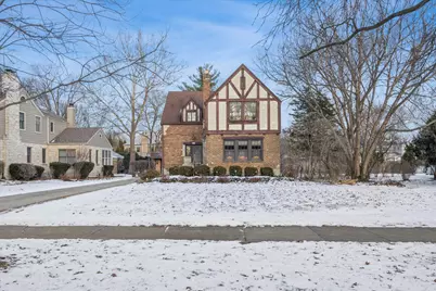 4925 Grand Avenue, Western Springs, IL 60558 - Photo 1