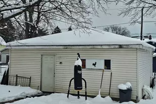 2609 Gilboa Ave, Zion, IL 60099 - Photo 5