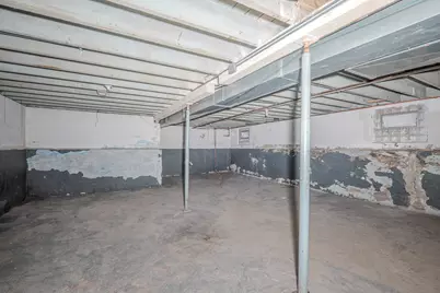 12410 S Parnell Avenue, Chicago, IL 60628 - Photo 17