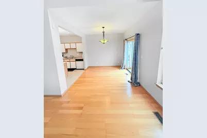 1533 Keystone Court, Elgin, IL 60120 - Photo 5