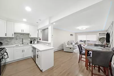 11245 S Harlem Avenue #A12, Worth, IL 60482 - Photo 7