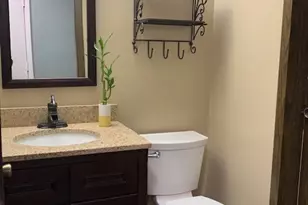 6725 Foxtree Ave, Woodridge, IL 60517 - Photo 9