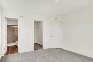 [Address not provided], Mundelein, IL 60060 - Photo 11