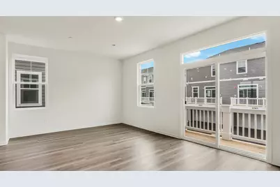 [Address not provided], Mundelein, IL 60060 - Photo 9