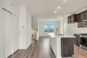 [Address not provided], Mundelein, IL 60060 - Photo 5