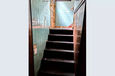 7935 S East End Avenue, Chicago, IL 60617 - Photo 13