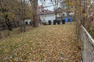 7935 S East End Ave, Chicago, IL 60617 - Photo 21