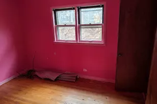 7935 S East End Ave, Chicago, IL 60617 - Photo 9