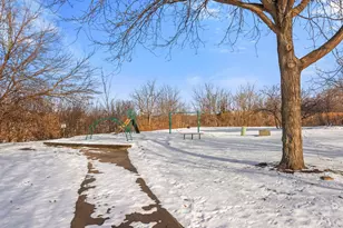 31506 Kline Cir, Warrenville, IL 60555 - Photo 27