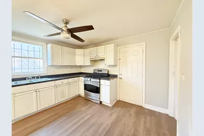 233 W 108th Place, Chicago, IL 60628 - Photo 7