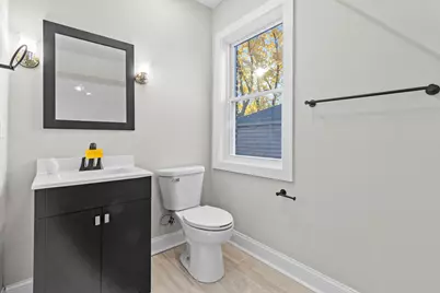 727 Selborne Road, Riverside, IL 60546 - Photo 7