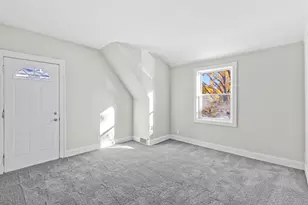 727 Selborne Rd, Riverside, IL 60546 - Photo 9