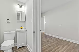 727 Selborne Rd, Riverside, IL 60546 - Photo 13