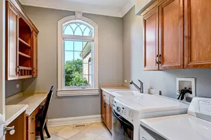 1137 N Itasca Rd, Addison, IL 60101 - Photo 47