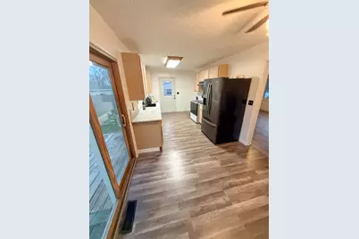 412 Hillcrest Avenue, Rochelle, IL 61068 - Photo 7