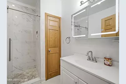 2452 W Arthington Street #1, Chicago, IL 60612 - Photo 7