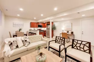 6170 N Winchester Ave, Chicago, IL 60660 - Photo 3