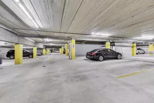 131 W Adelaide St, Elmhurst, IL 60126 - Photo 37