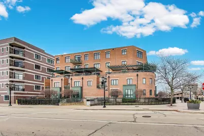 131 W Adelaide Street #309, Elmhurst, IL 60126 - Photo 3