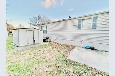 418 Carriage Lane Estates #418, Streator, IL 61364 - Photo 3