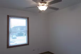 4108 Douglas Dr, Zion, IL 60099 - Photo 15