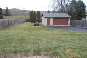 4108 Douglas Dr, Zion, IL 60099 - Photo 31