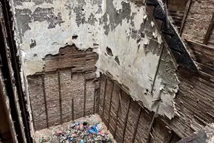 1758 E 79th St, Chicago, IL 60649 - Photo 7