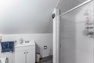 5335 W Barry Ave, Chicago, IL 60641 - Photo 19