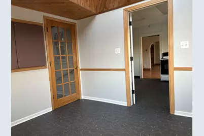 912 Clay Street, Woodstock, IL 60098 - Photo 7