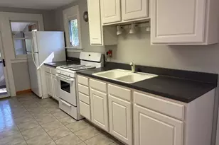 912 Clay St, Woodstock, IL 60098 - Photo 13