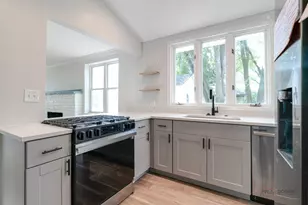 2509 S Birchwood Ave, McHenry, IL 60051 - Photo 13